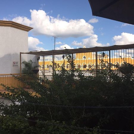 Hotel San Miguel Arcangel Izamal Buitenkant foto