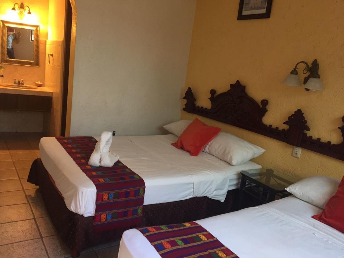 Hotel San Miguel Arcangel Izamal Buitenkant foto