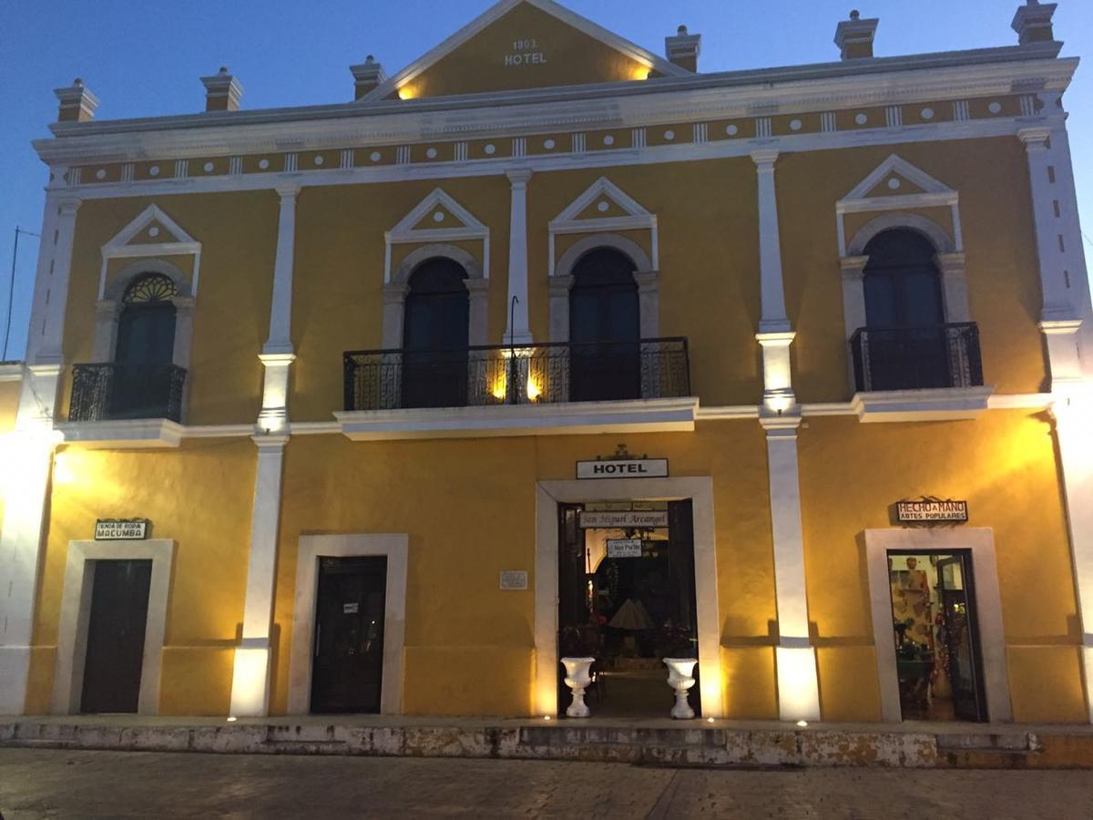 Hotel San Miguel Arcangel Izamal Buitenkant foto