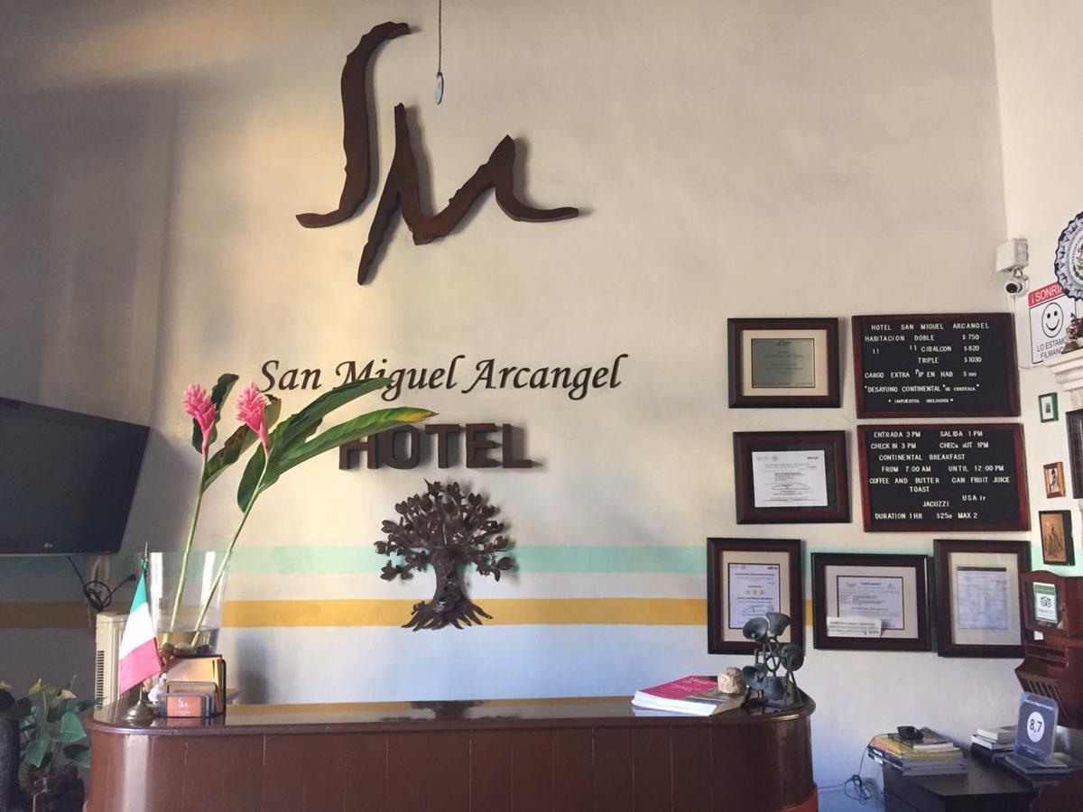 Hotel San Miguel Arcangel Izamal Buitenkant foto